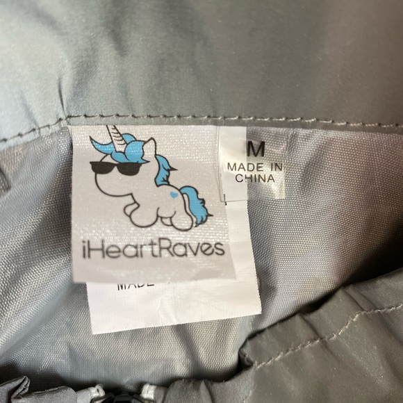 Reflective Crop Top - Picture 5 of 5